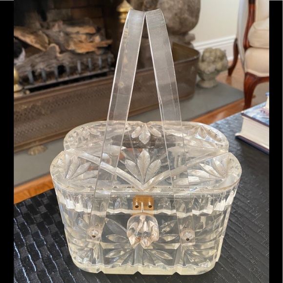 Handbags - Vintage lucite bag